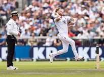 England Sweat on Stokes' Fitness as Series-Clinching Win Looms at Old Trafford
