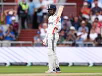 Gill, Rahul Steady India After Top-Order Collapse Against England
