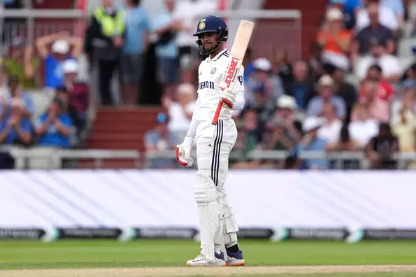 Indian captain celebrates his half-century