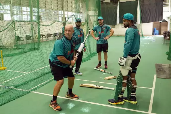 It is understood that the ProVelocity Bat develops hand-eye coordination while also helping with proper sequencing and teaching compact mechanics.